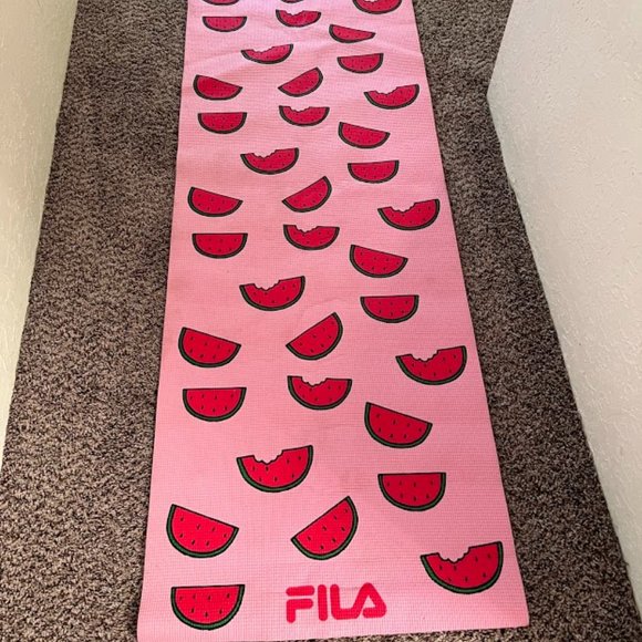 AS IS- FILA Watermelon Print Fitness Map - Picture 1 of 4